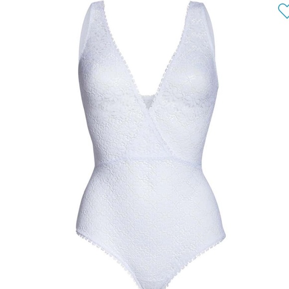 Lace Daisy bodysuit Large NWT - Picture 5 of 7